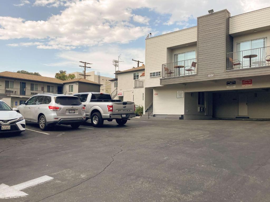 Motel 6 Glendale, CA – Pasadena Burbank Los Angeles image