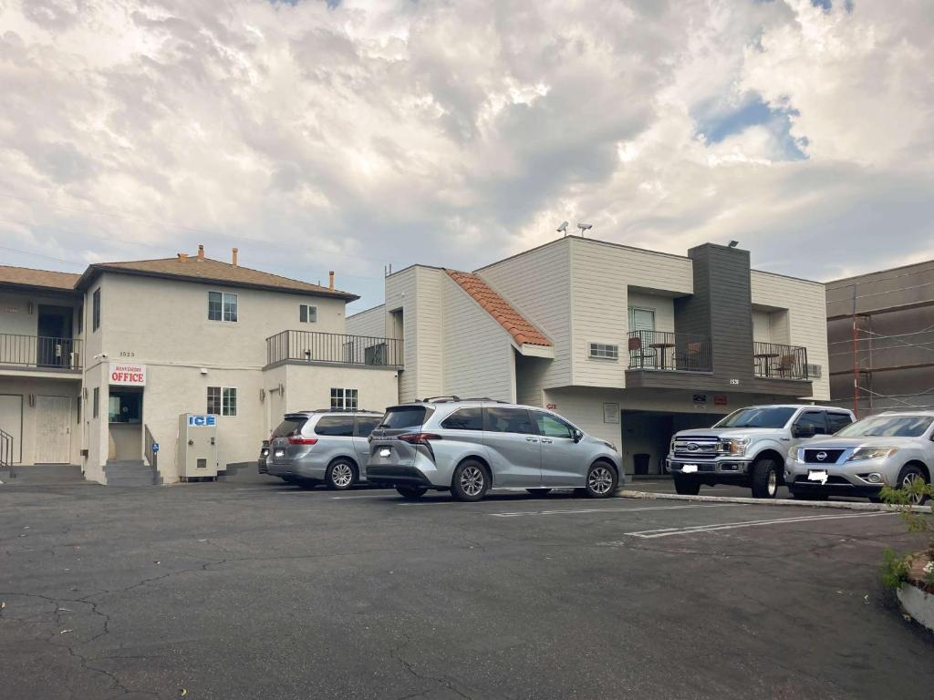 Motel 6 Glendale CA Pasadena Burbank Los Angeles photo 1