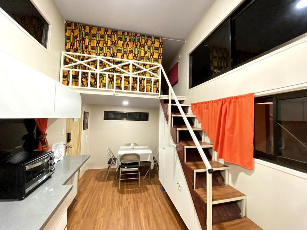 Harmony, Mini casa sobre ruedas con zona para camping photo 2