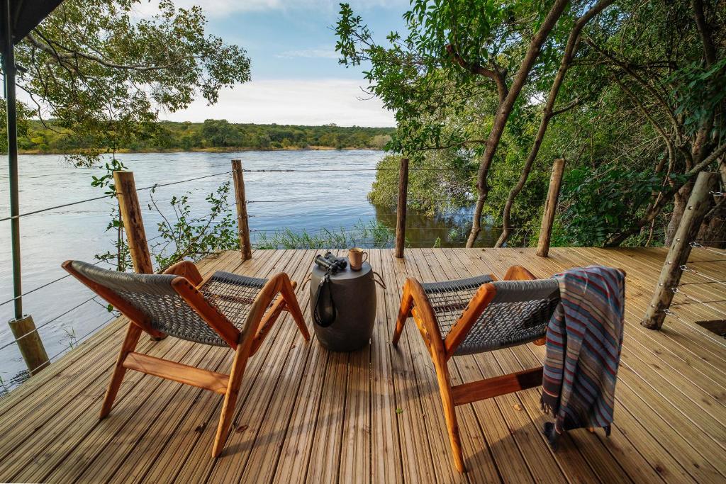 Tsowa Safari Island photo 4