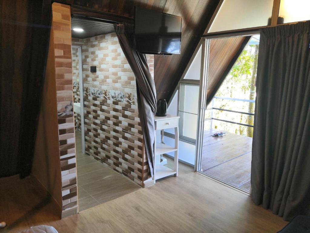 Orkid Chalet photo 4