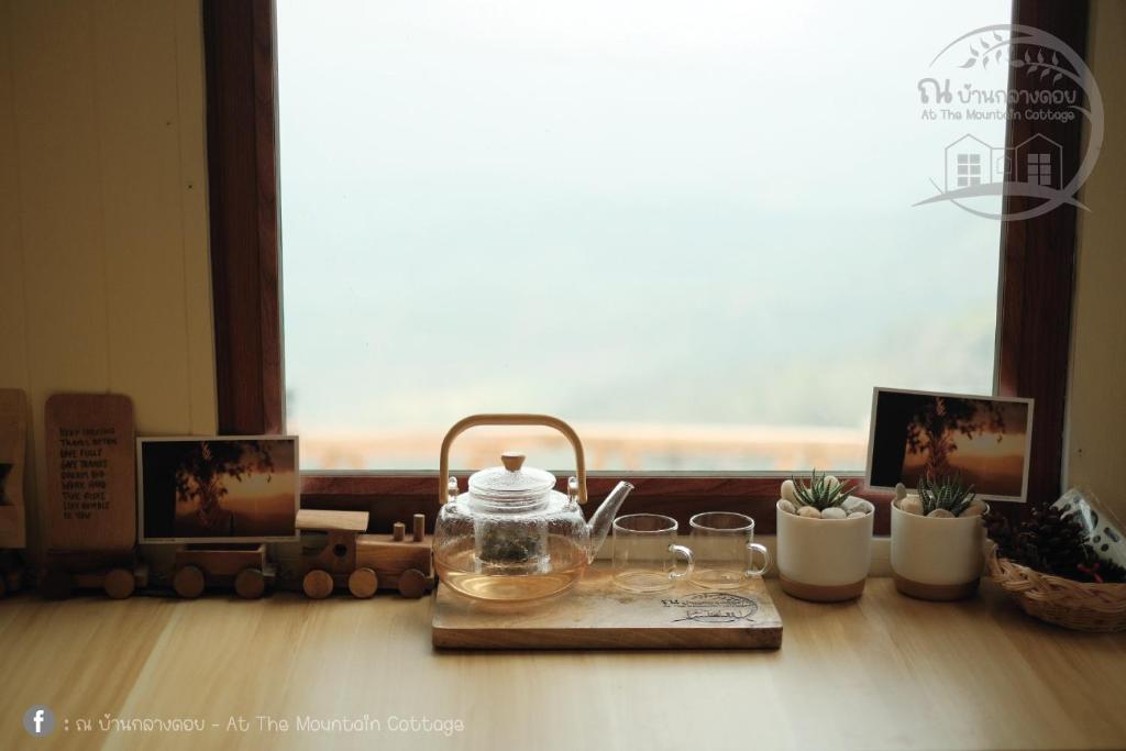 At The Mountain Cottage, Tiny Home at Doichang with Hot tub Included Breakfast and Dinner photo 1