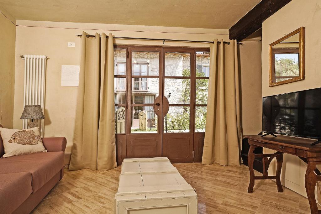 Dogoli Country Apartments photo 1