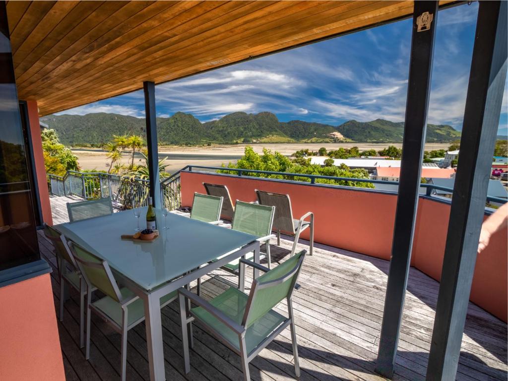 Aorere House - Collingwood Holiday Home photo 1