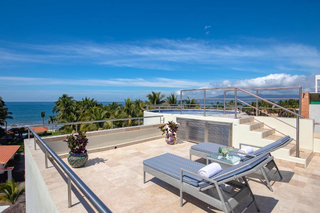 Nitta 2 bedroom Fantastic ocean Views with dipping pool and huge Deck photo 1