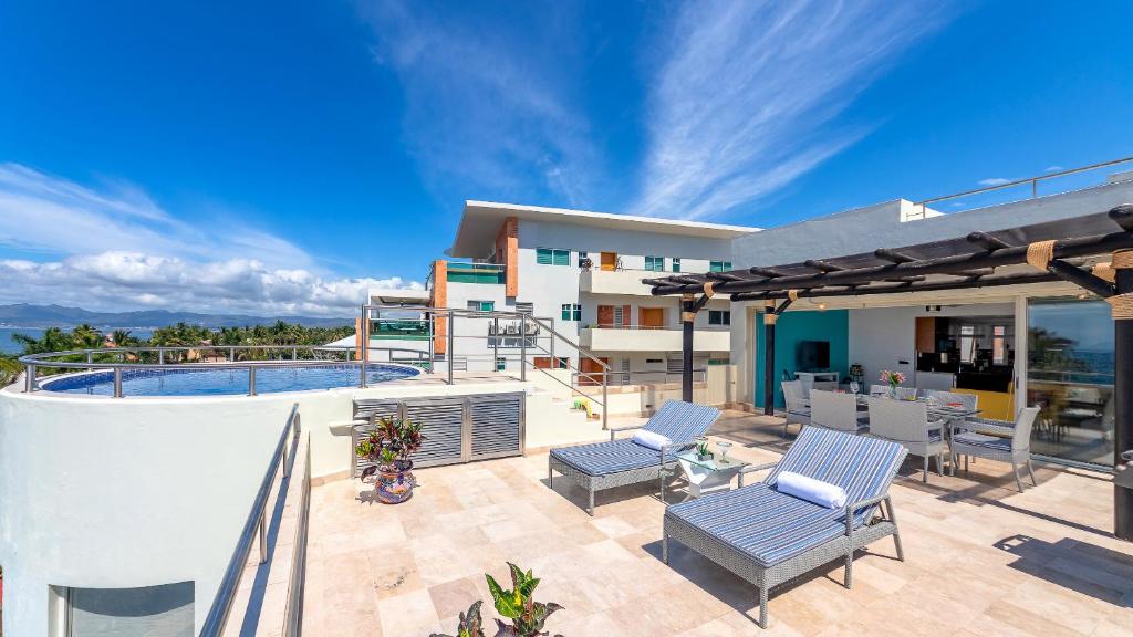 Nitta 2 bedroom Fantastic ocean Views with dipping pool and huge Deck photo 4