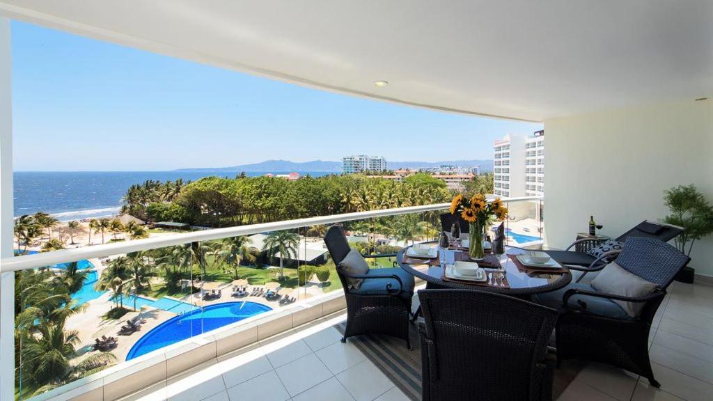 Modern- Renovated- Breathtaking 6th Floor- 3 Bedrooms Villa Magna photo 1