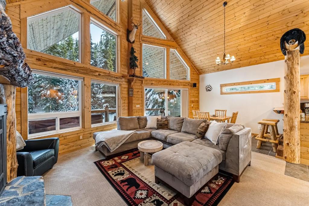 Coal Creek Cabin photo 3