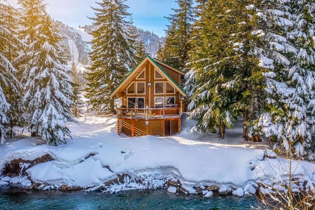 Coal Creek Cabin