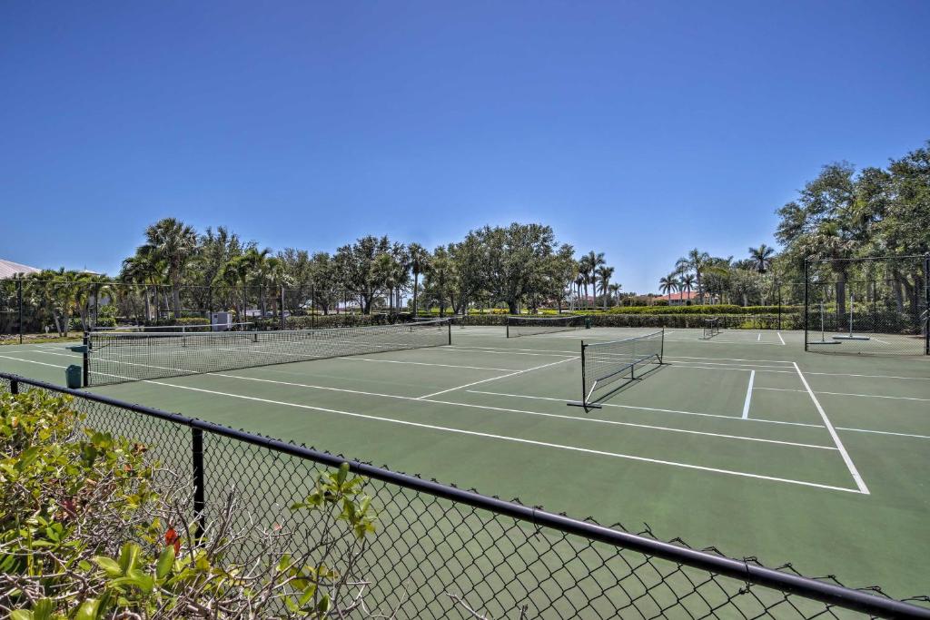 Luxury Golf Villa in Beautiful Lely Resort with Pool photo 4