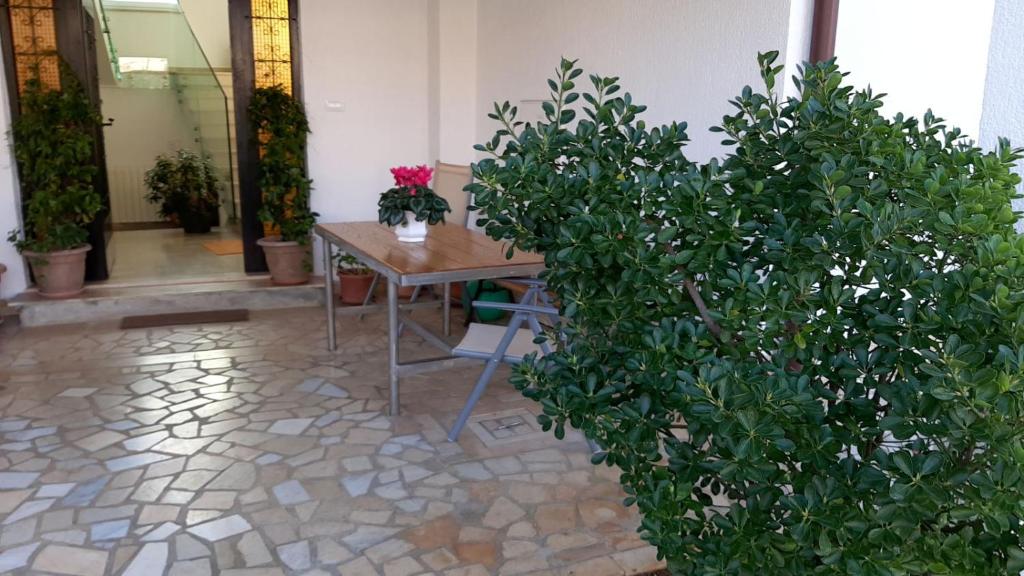Apartman Nada I photo 2