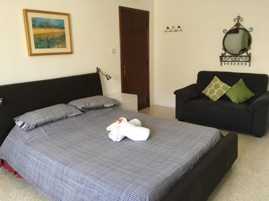 Pembroke Suites