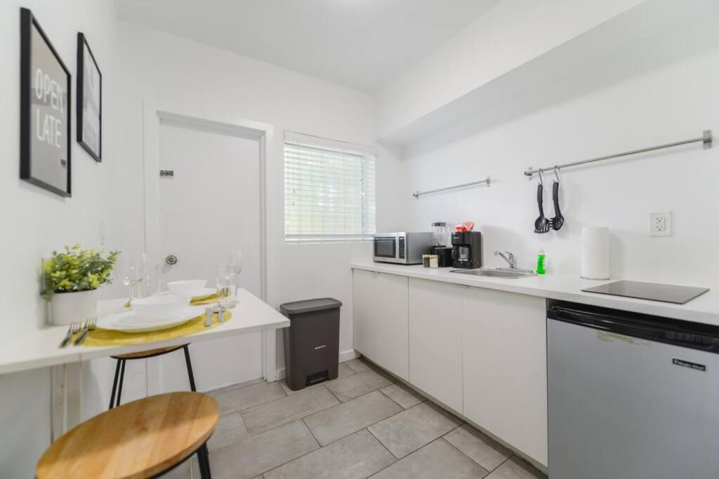 Great Studio 15 min from the beach - Tap to explore photos