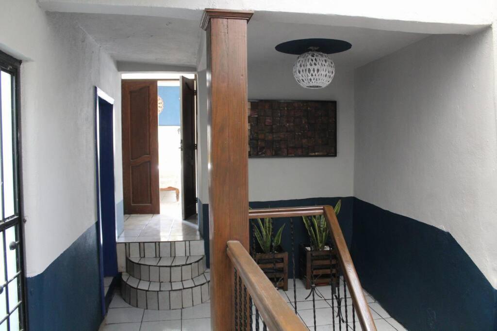 Linda casa azul ubicada en el corazón de Pátzcuaro photo 3