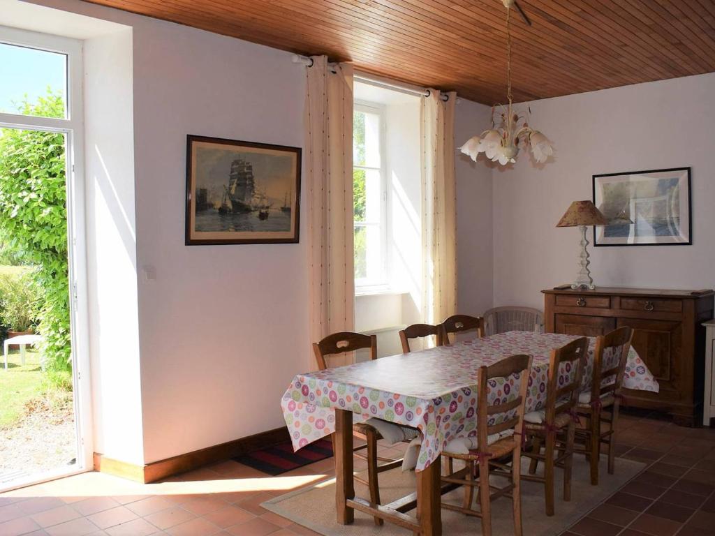Maison Trégastel, 4 pièces, 6 personnes - FR-1-368-106 photo 2