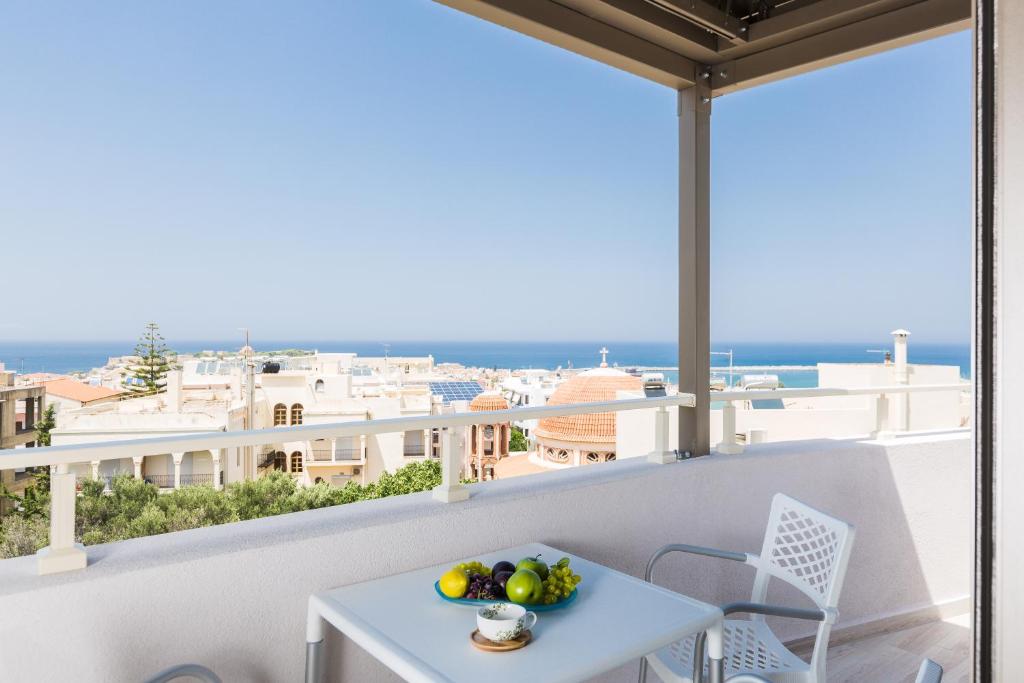 Menta City Boutique Hotel - Tap to explore photos