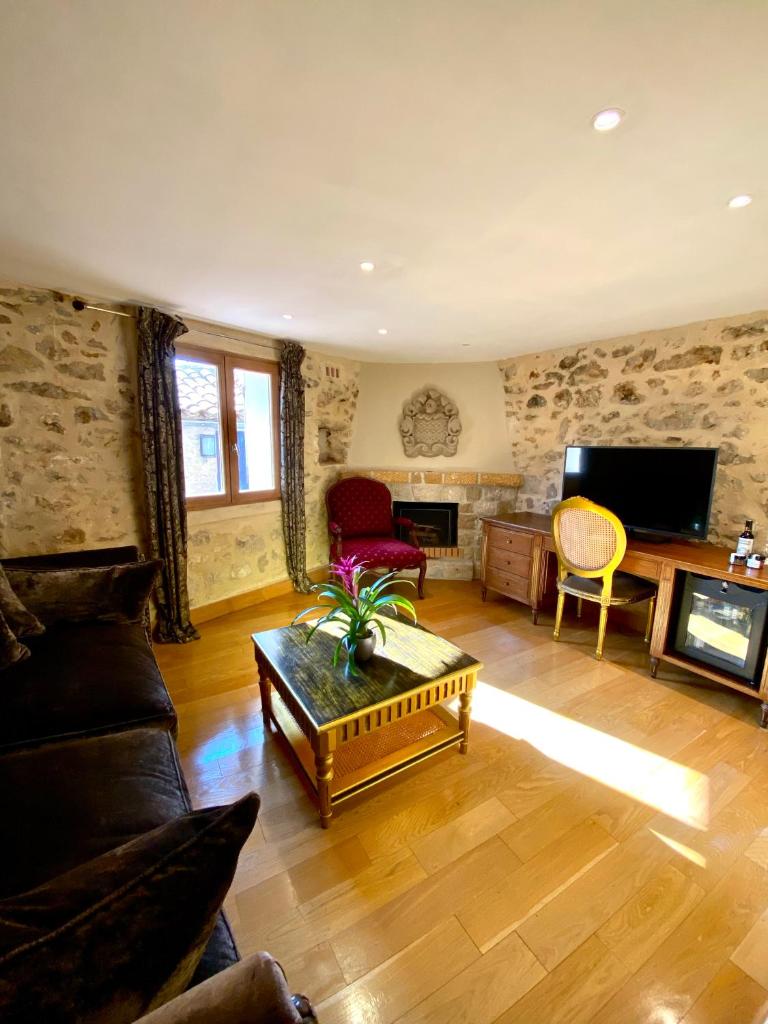 Chateau Eza photo 4
