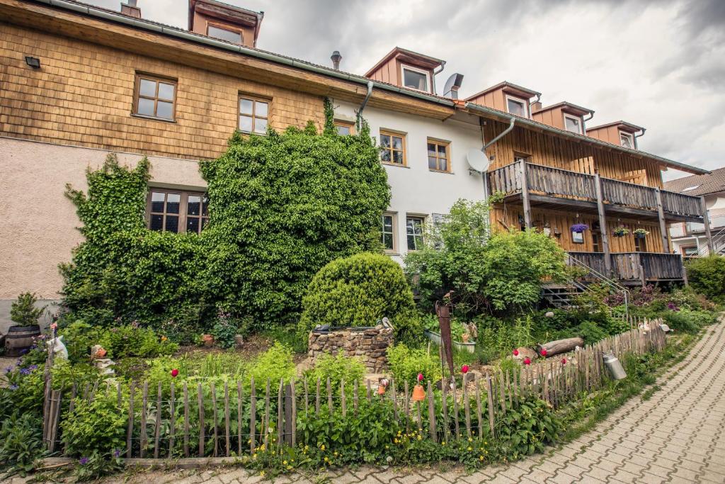 Landhotel zum Matthiasl photo 4