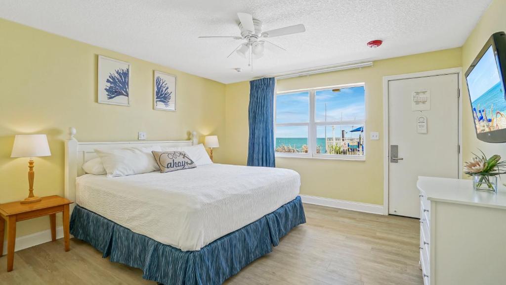 Glunz Ocean Beach Hotel and Resort photo 1