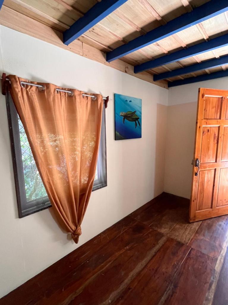 Hostel Tuanis Surf Camp photo 1