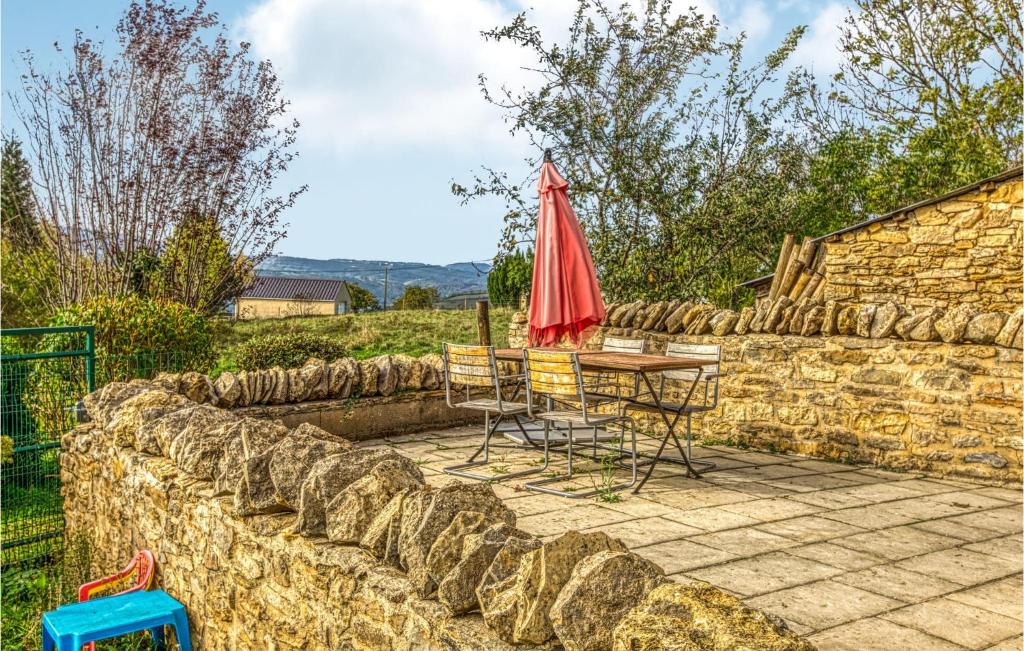 Stunning Home In Castelnau De Mandaille With Outdoor Swimming Pool, Wifi And Heated Swimming Pool photo 1