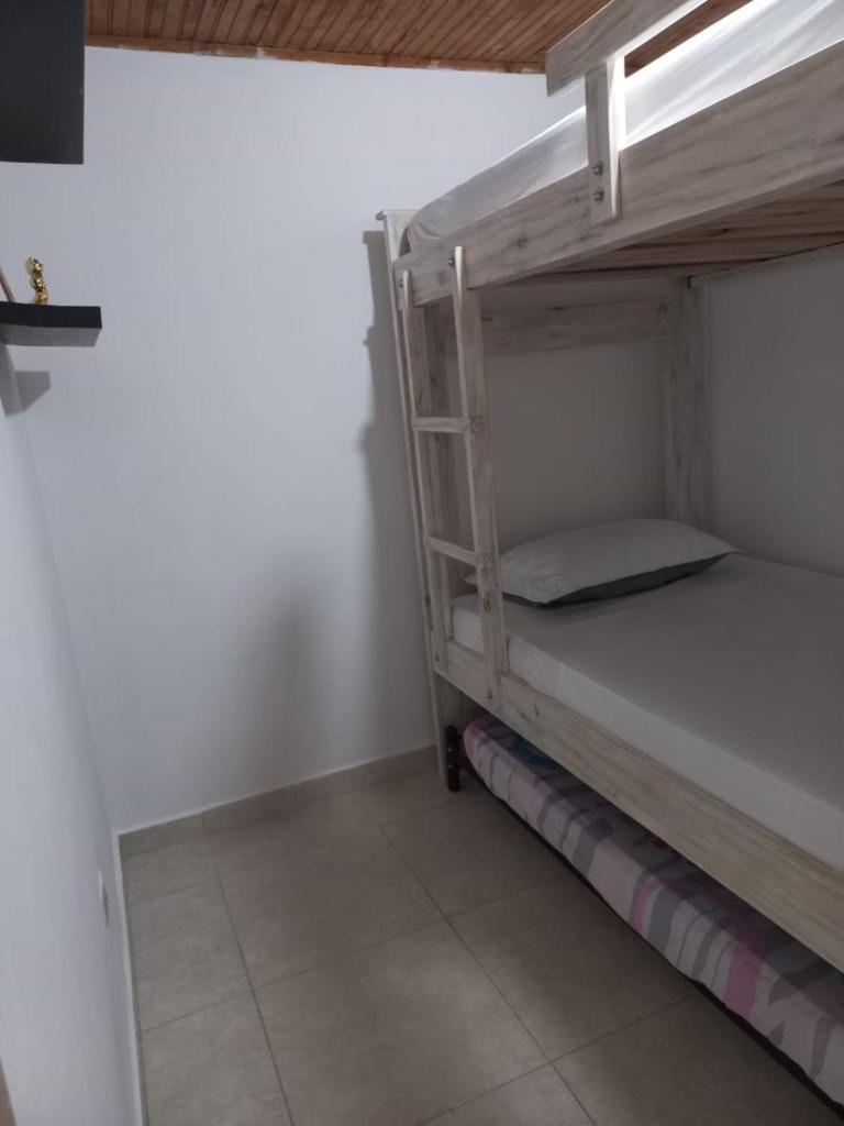 Renta, Alquiler, Arrendamiento de Casa Amoblada photo 2