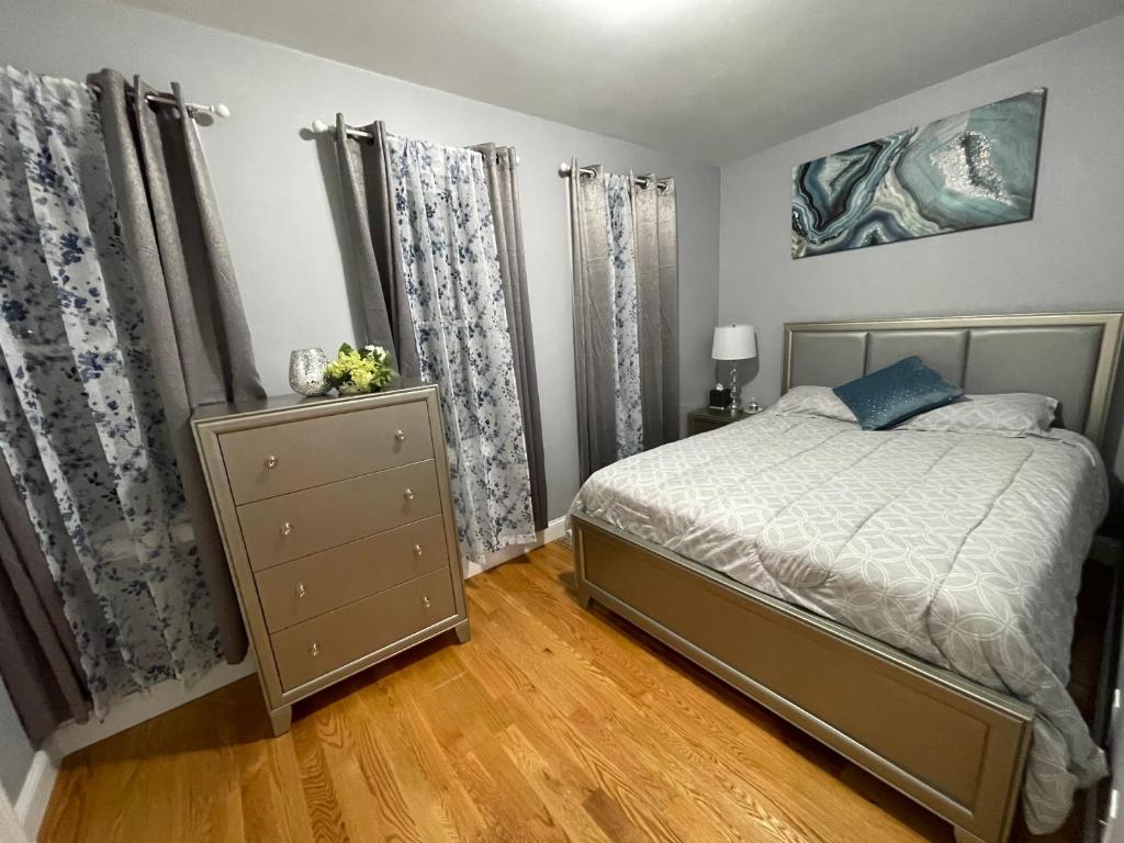 Brand New Luxury Rooms near downtown Boston photo 1