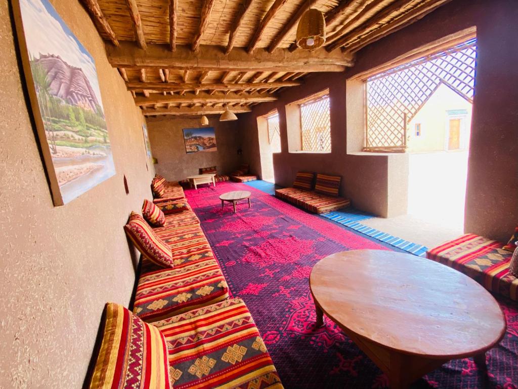 Desert Tours & Camp Chraika photo 1