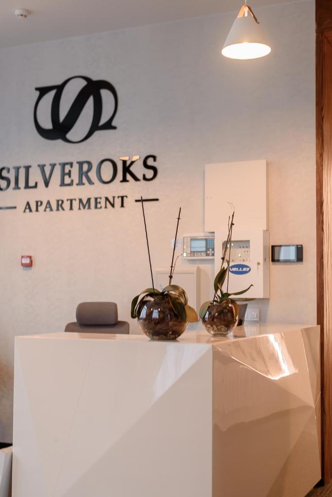 Silveroks Apartment