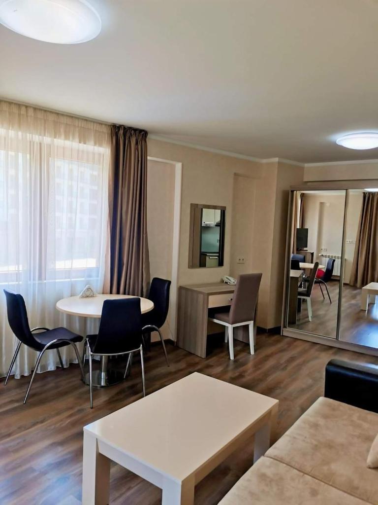 Orbi Palace Apartment photo 1