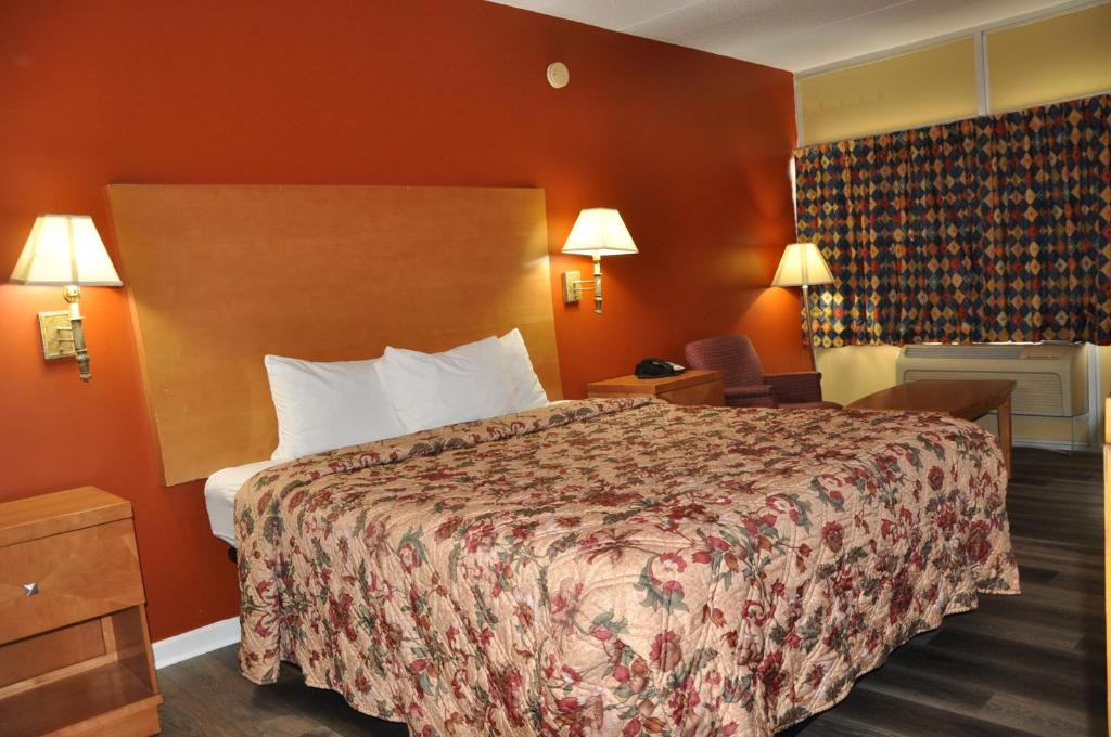 Best Rest Inn image