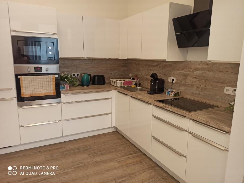 Adessa Apartment photo 3