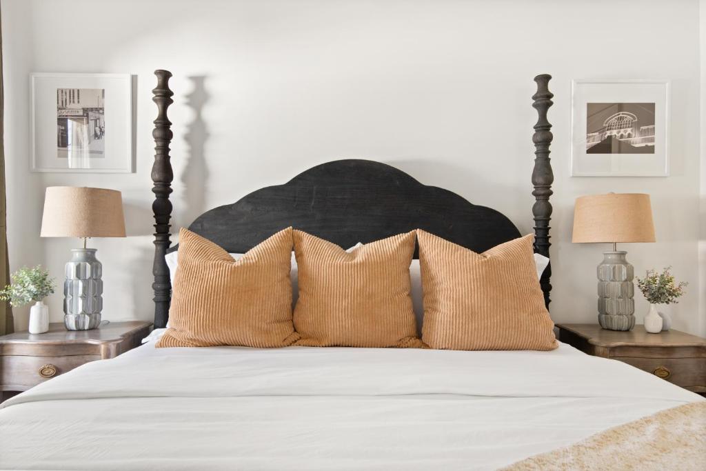 Southbound Stays - Country Cottage image