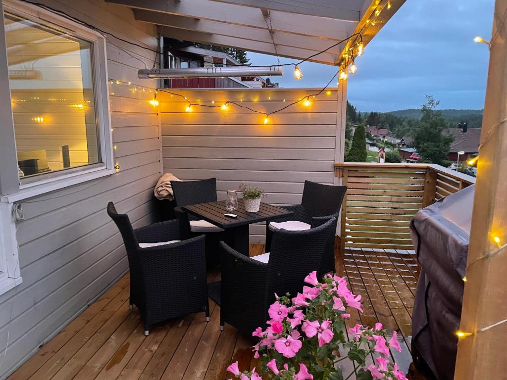 Privat leilighet nær byen og marka