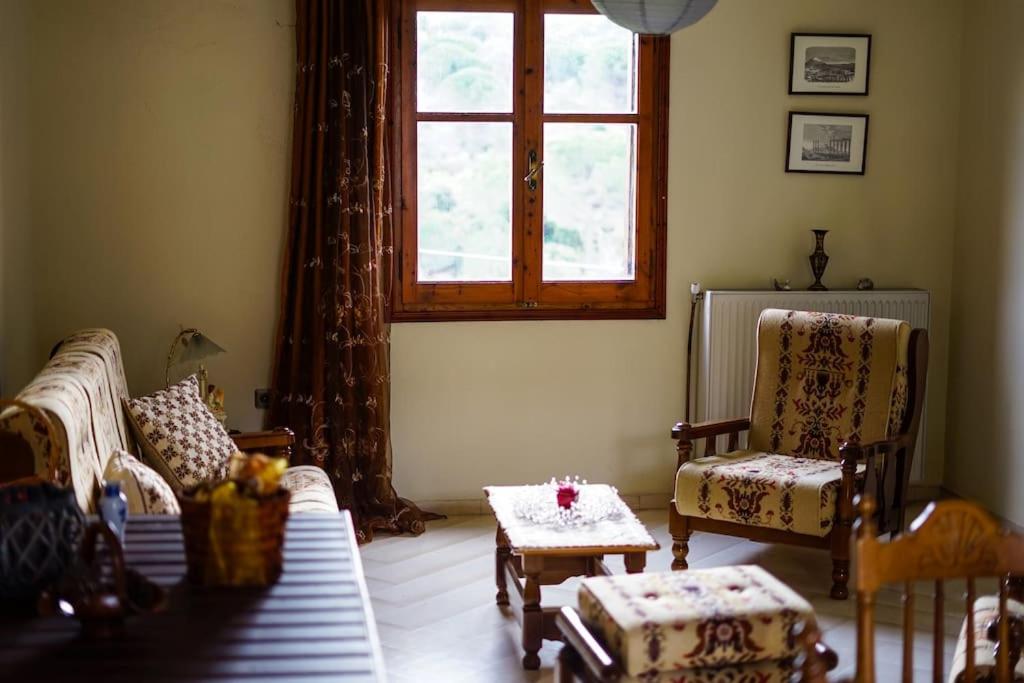 Traditional cozy residence in Lafkos, Pelion photo 1
