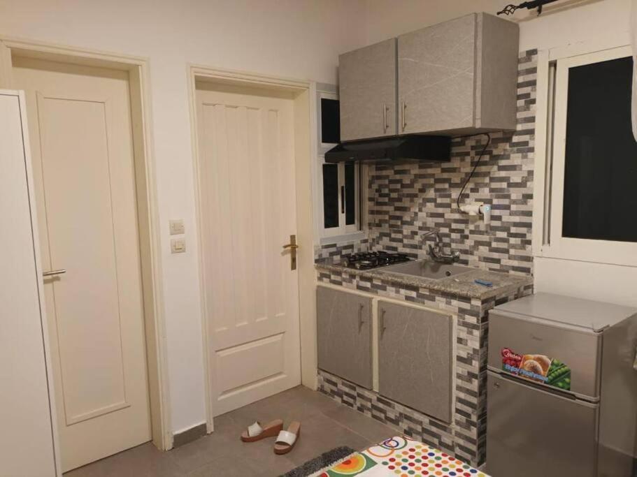 Chambre américaine à Angondjé photo 4