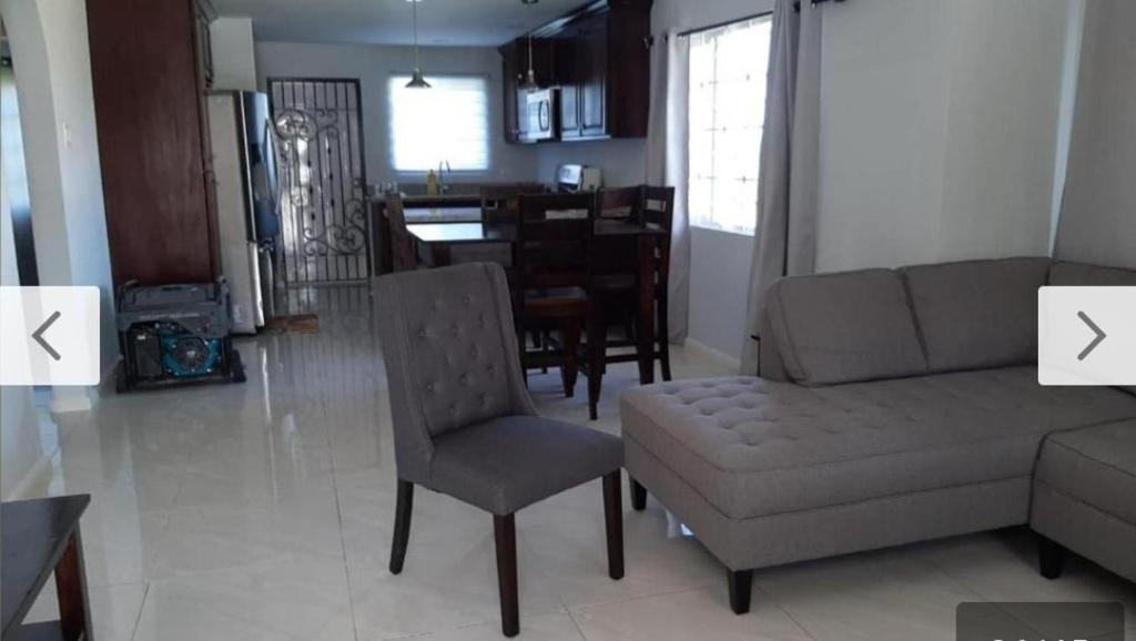 Deluxe Hartland Home photo 1