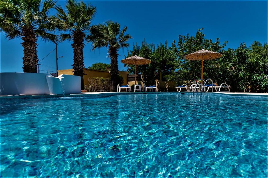 Luxury Xenos Villa 2 With 4 Bedrooms , Private Swimming Pool, Near The Sea photo 2