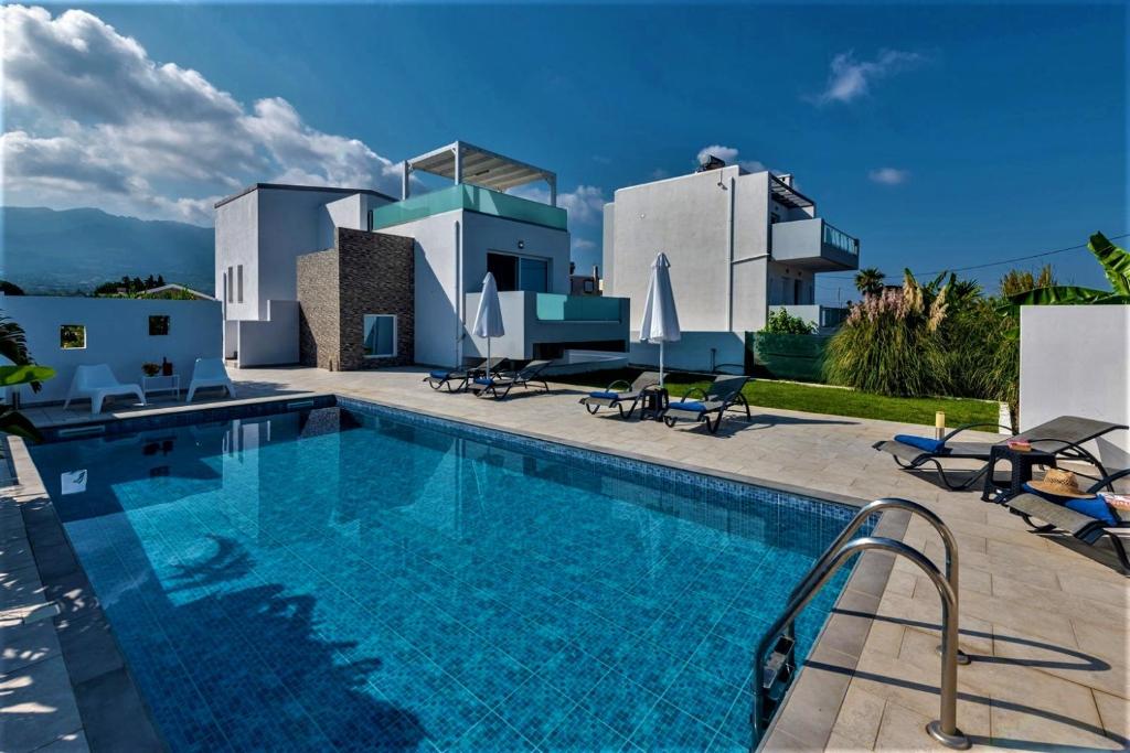 Xenos Villa 4 - Luxury Villa With Private Swimming Pool Near The Sea photo 2