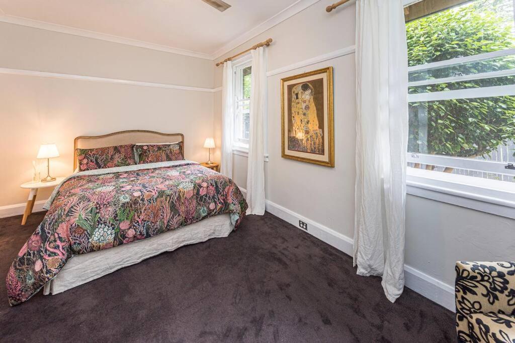 Centennial Cottage 2 - Botanica photo 1