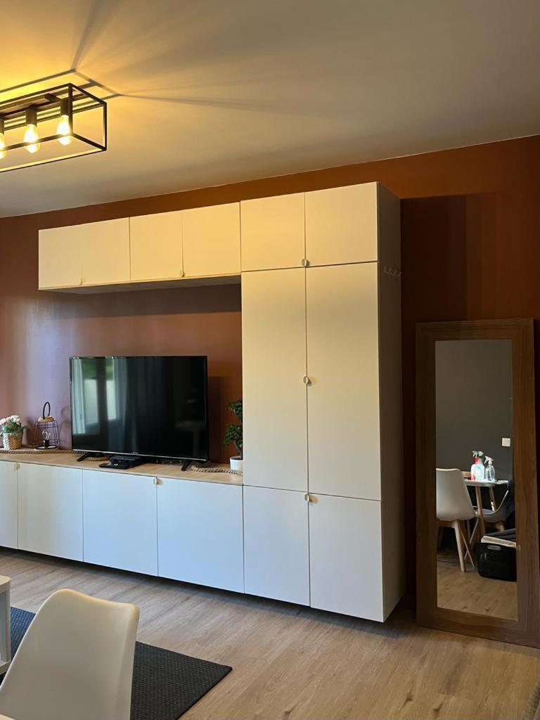 APPARTEMENT 190, Eure