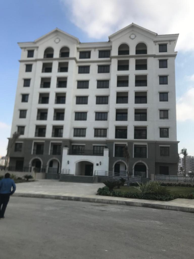 One-bedroom Apartment Celia Compound in New Capital شقة في سيليا طلعت مصطفى العاصمة الادارية