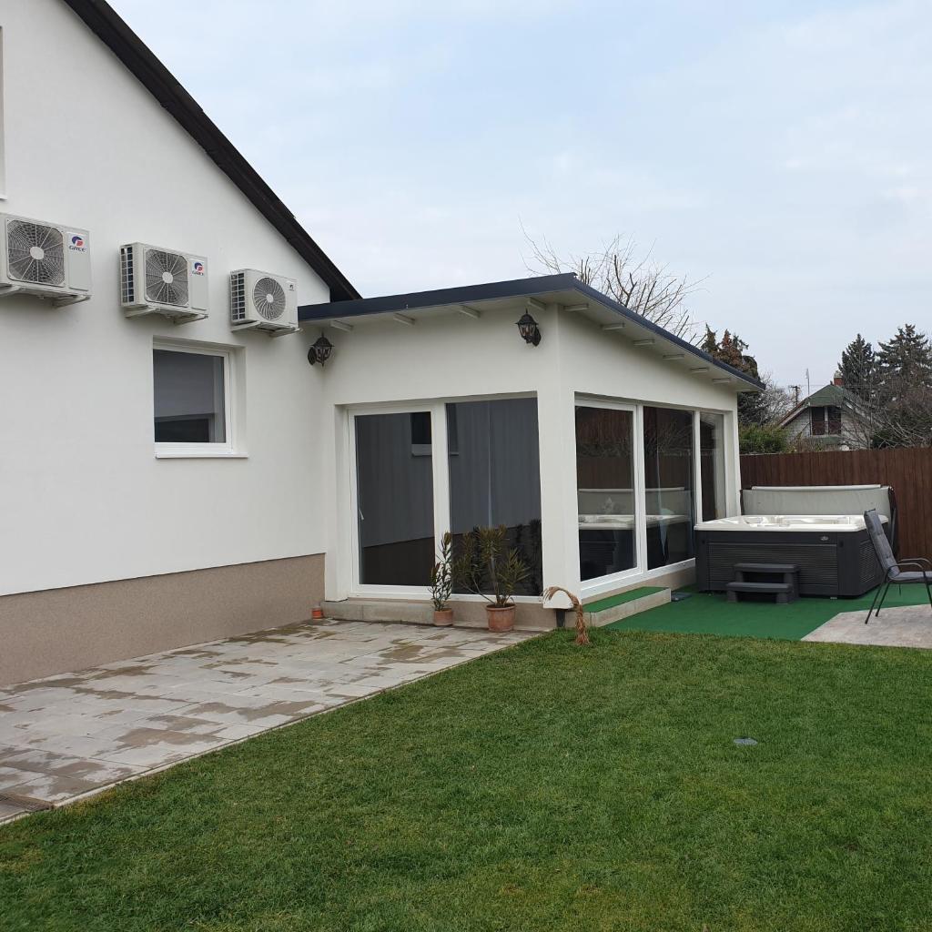 MaZso vendégház Balatonakarattya photo 1