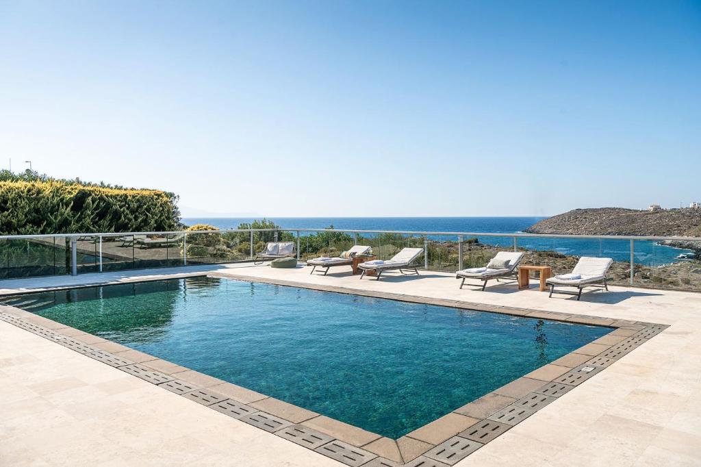 Magnifique villa avec piscine au bord de mer photo 2