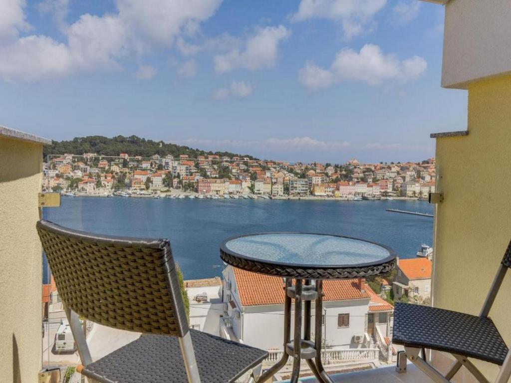 Apartments Čikat Mali Lošinj photo 2