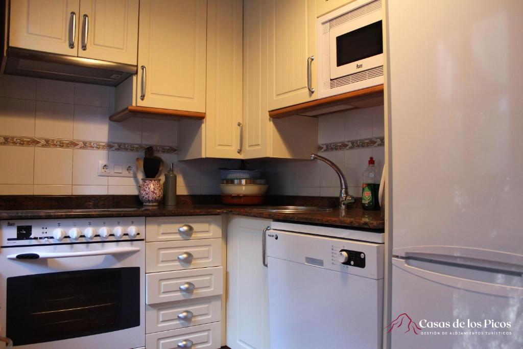 Alojamiento turístico La Casuca de Kika - Casas de Los Picos photo 4