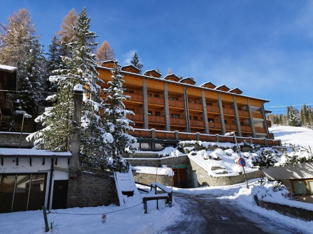 Residence Regina delle Alpi photo 1