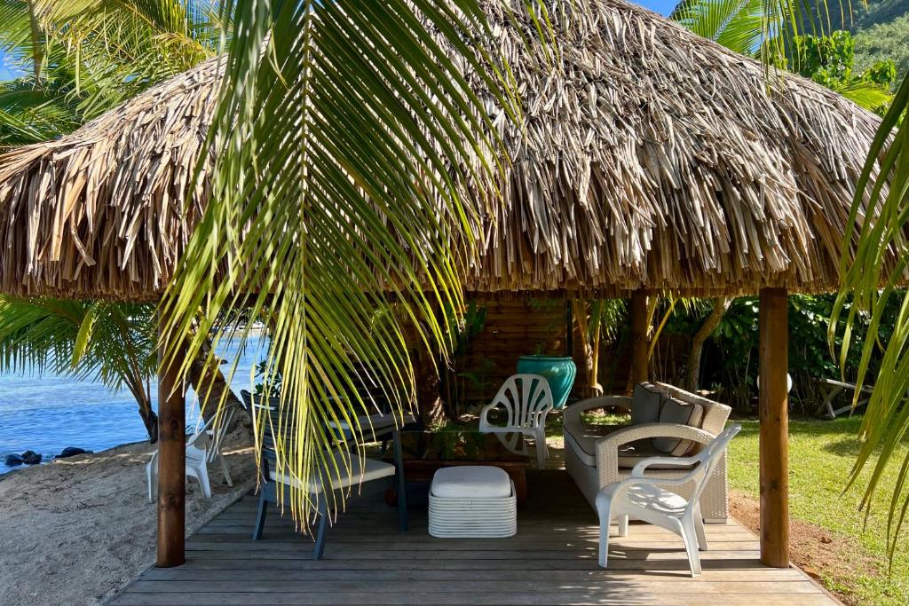 Villa Ohana - Deluxe Villa w Private Beachfront photo 4