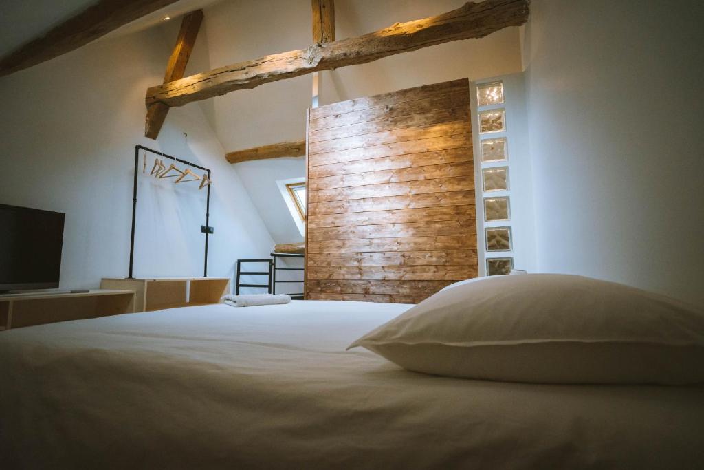 Bleausard’s Guest House, cozy place next to river photo 1