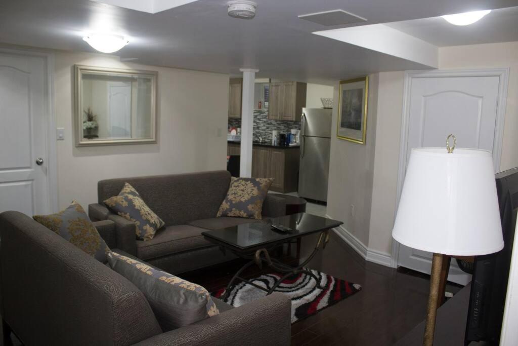 Victoriaville Suite
